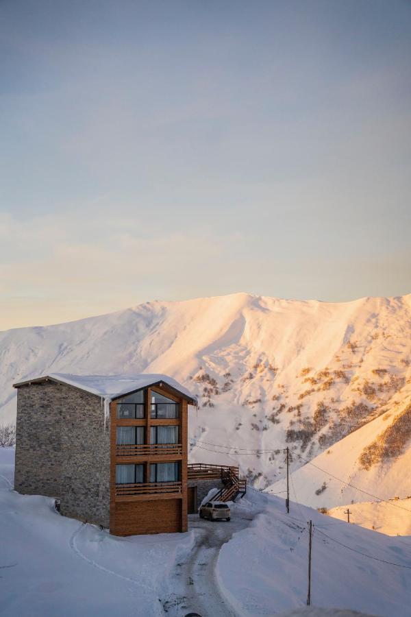 Gudauri Diamond Hotel Luaran gambar